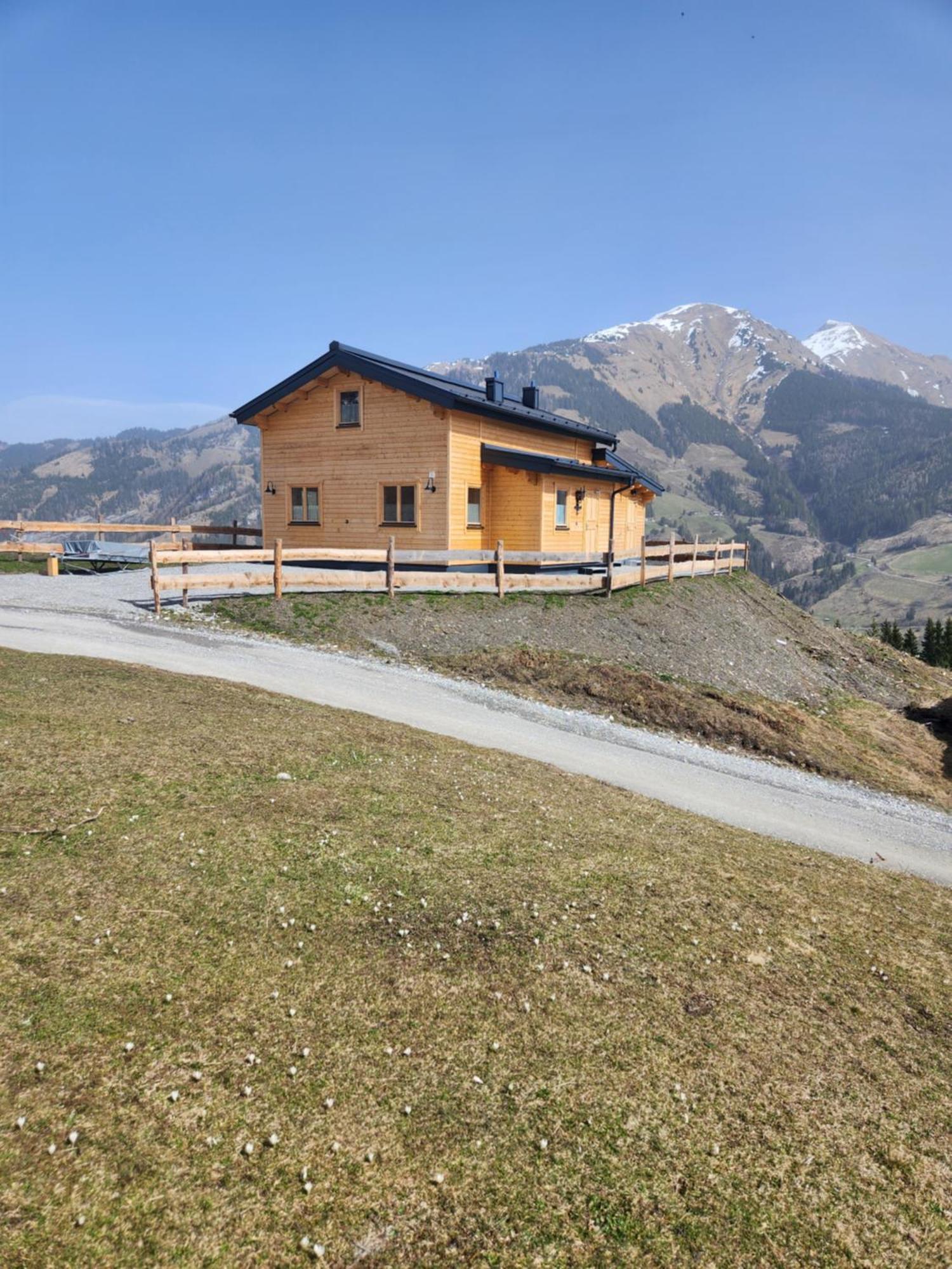 Lipphuette Top Lage Mit Traumhafter Aussicht 劳里斯 外观 照片